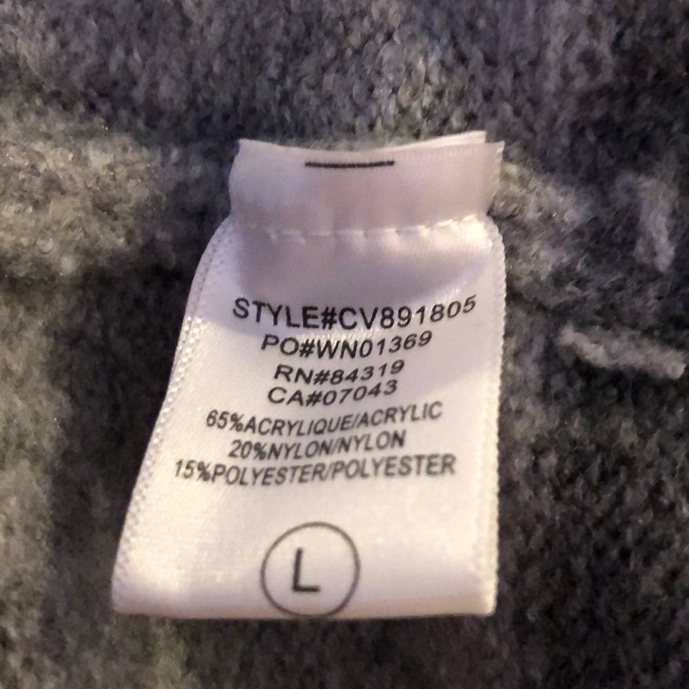 Cyrus Sweater - Picture 11 of 11